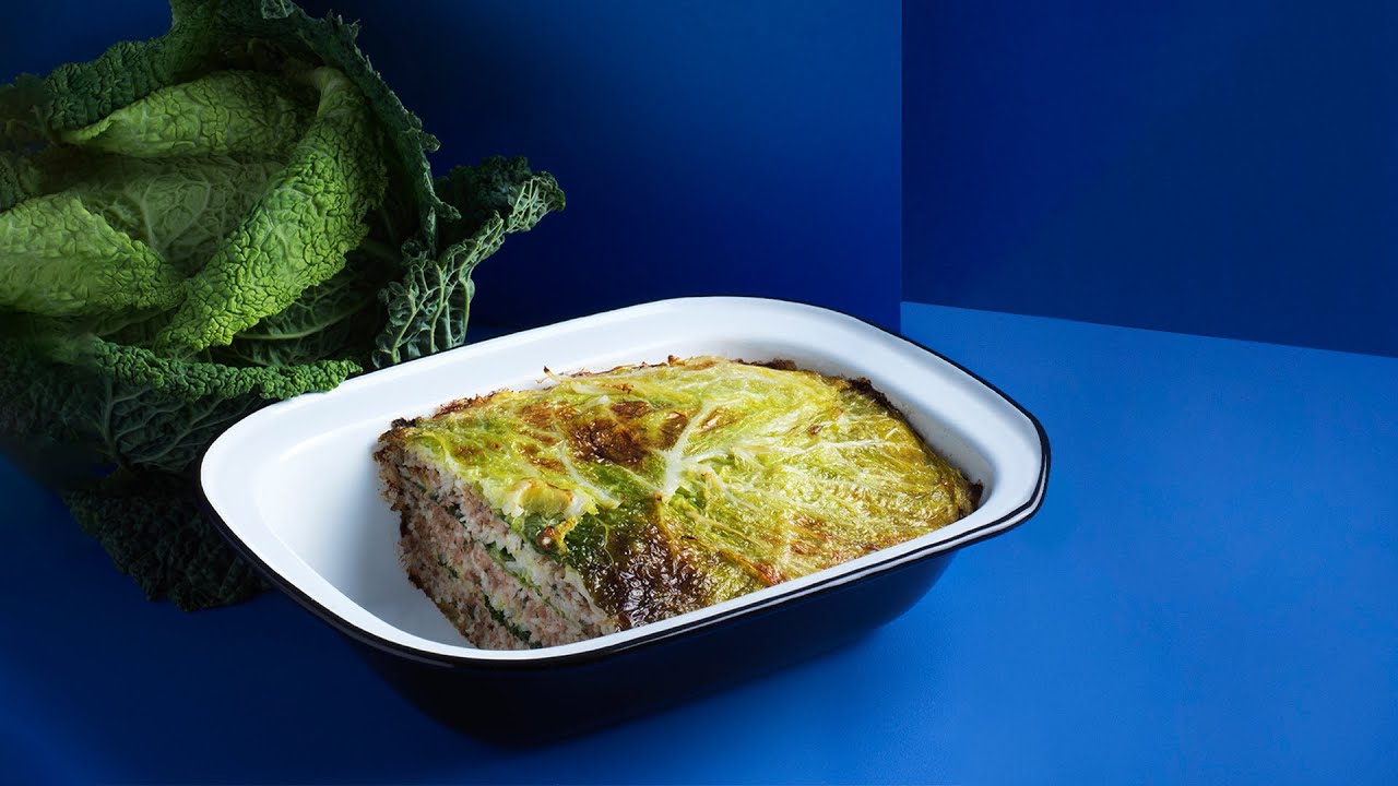 Chou farci au riz et viande mont&eacute; en lasagnes