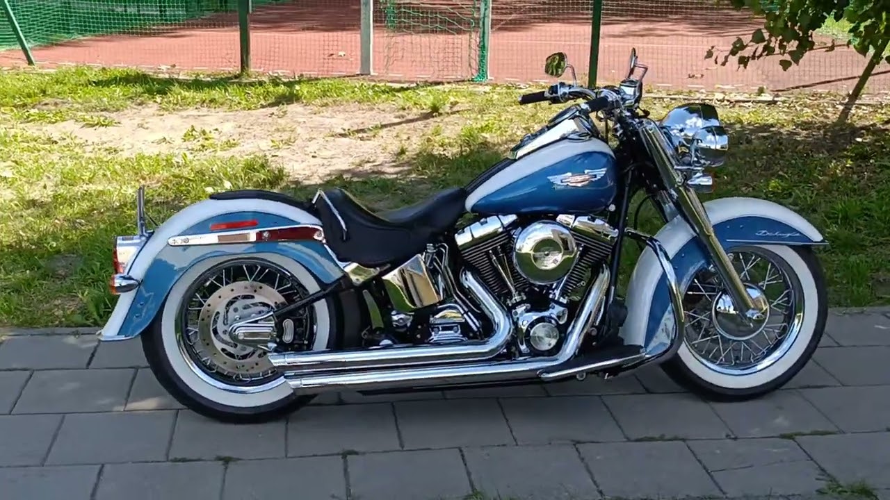 2005 HARLEY DAVIDSON FLSTN DeLuxe