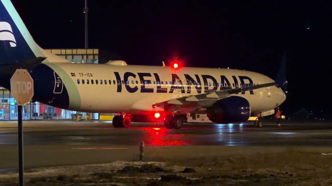 Boeing 737