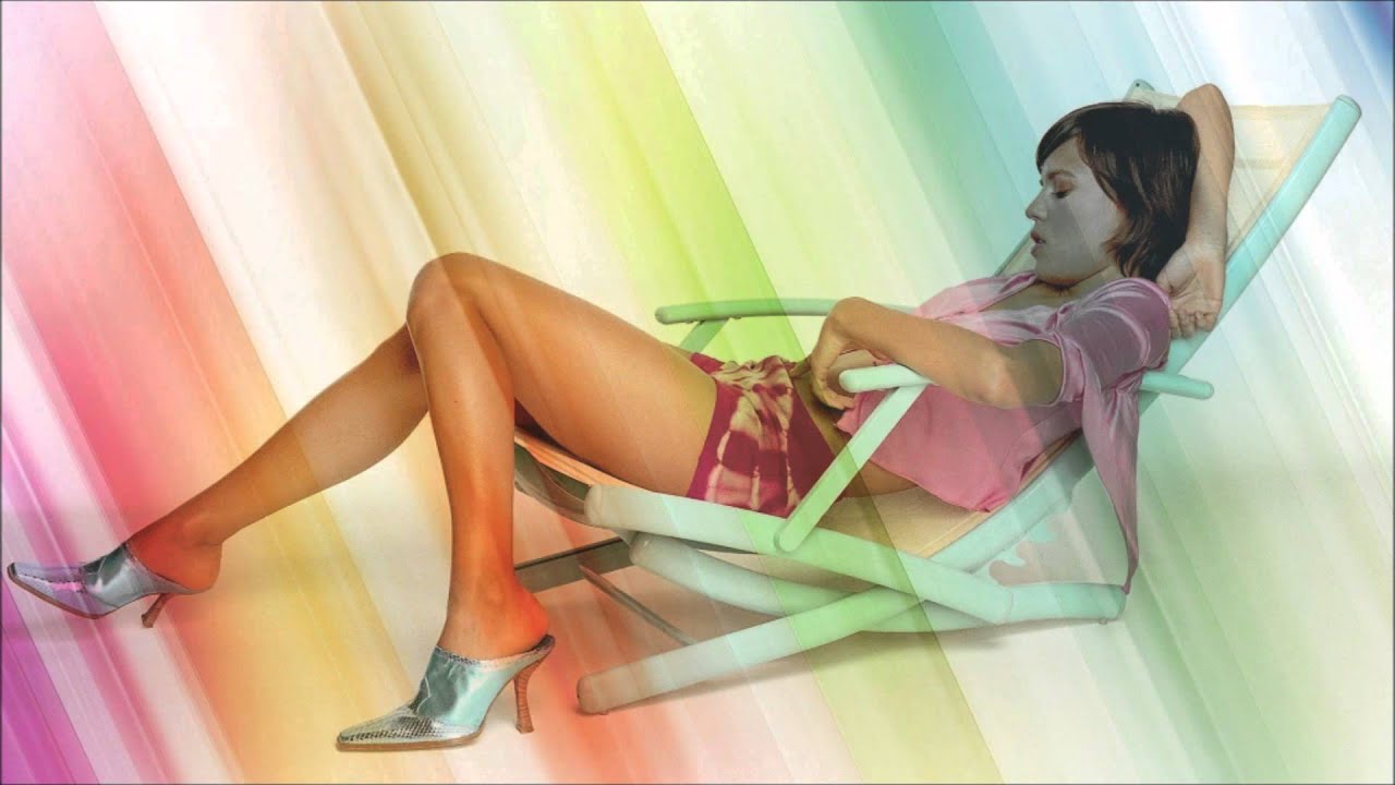 Elena Anaya video slide show.        Patsy.