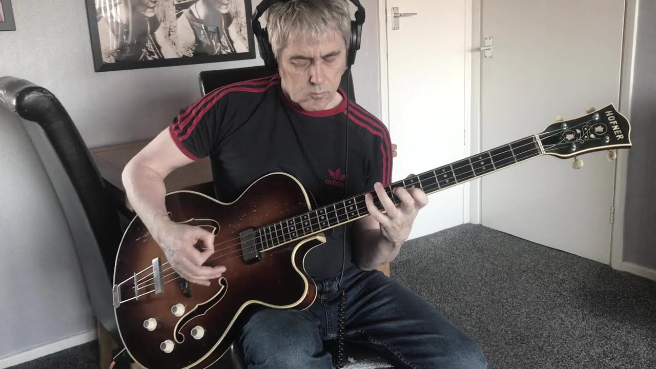 The Animals - We've gotta get out of this place ( Bass Cover 151 )