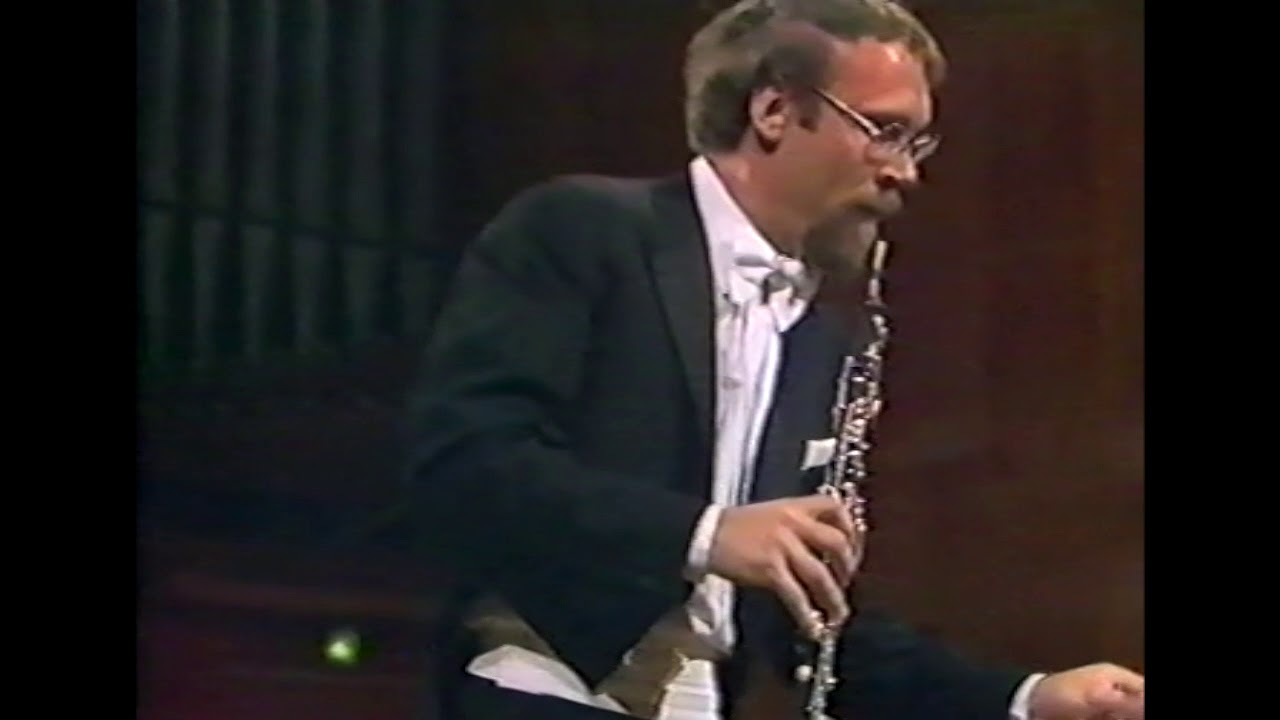 Haydn: Concerto for Oboe - Bjørn Carl Nielsen - Sergiu Celibidache 1976