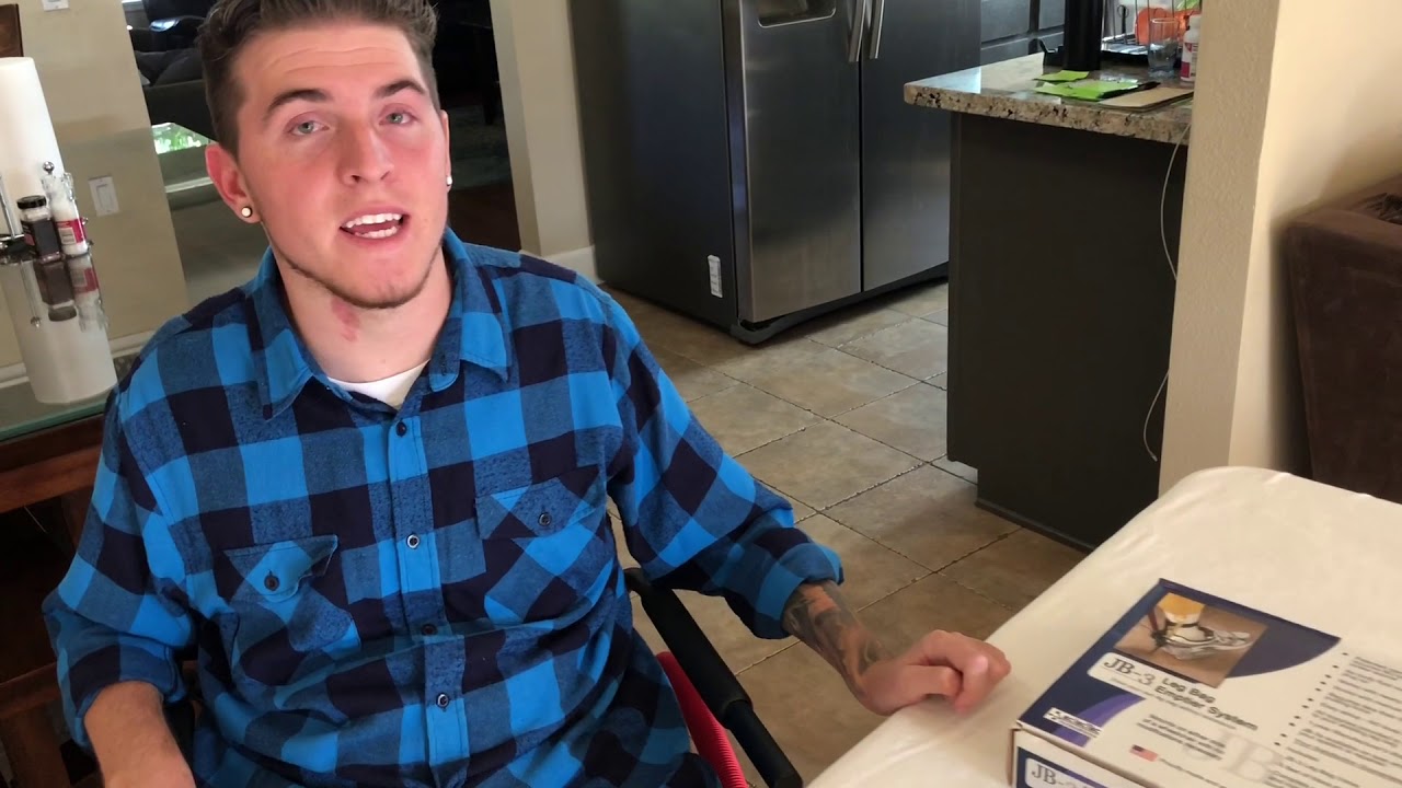 How A Quadriplegic Drains His Own Pee Bag