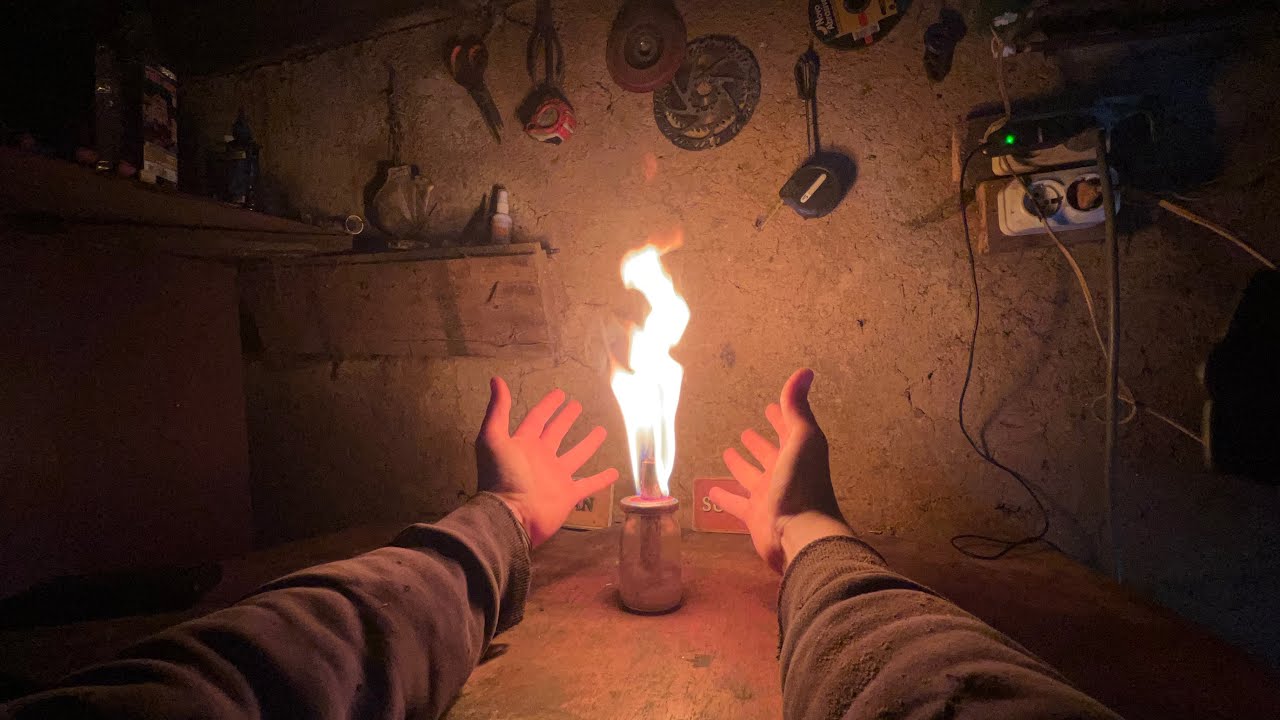 Survival Hack: DIY Heater & Lamp ⚡ #survival #bushcraft #diy 