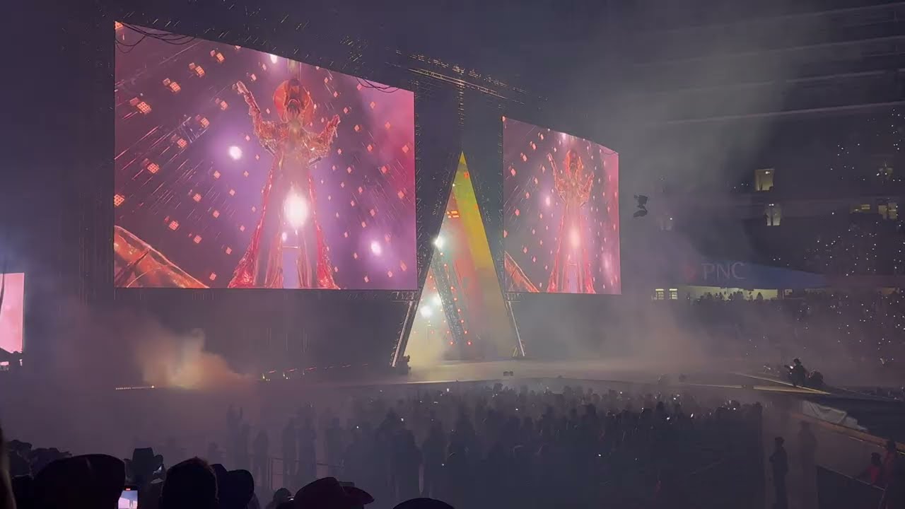 IM THAT GIRL, COZY, ALIEN SUPERSTAR - Beyonce - Cowboy Carter Tour - Chicago - 5/15/25