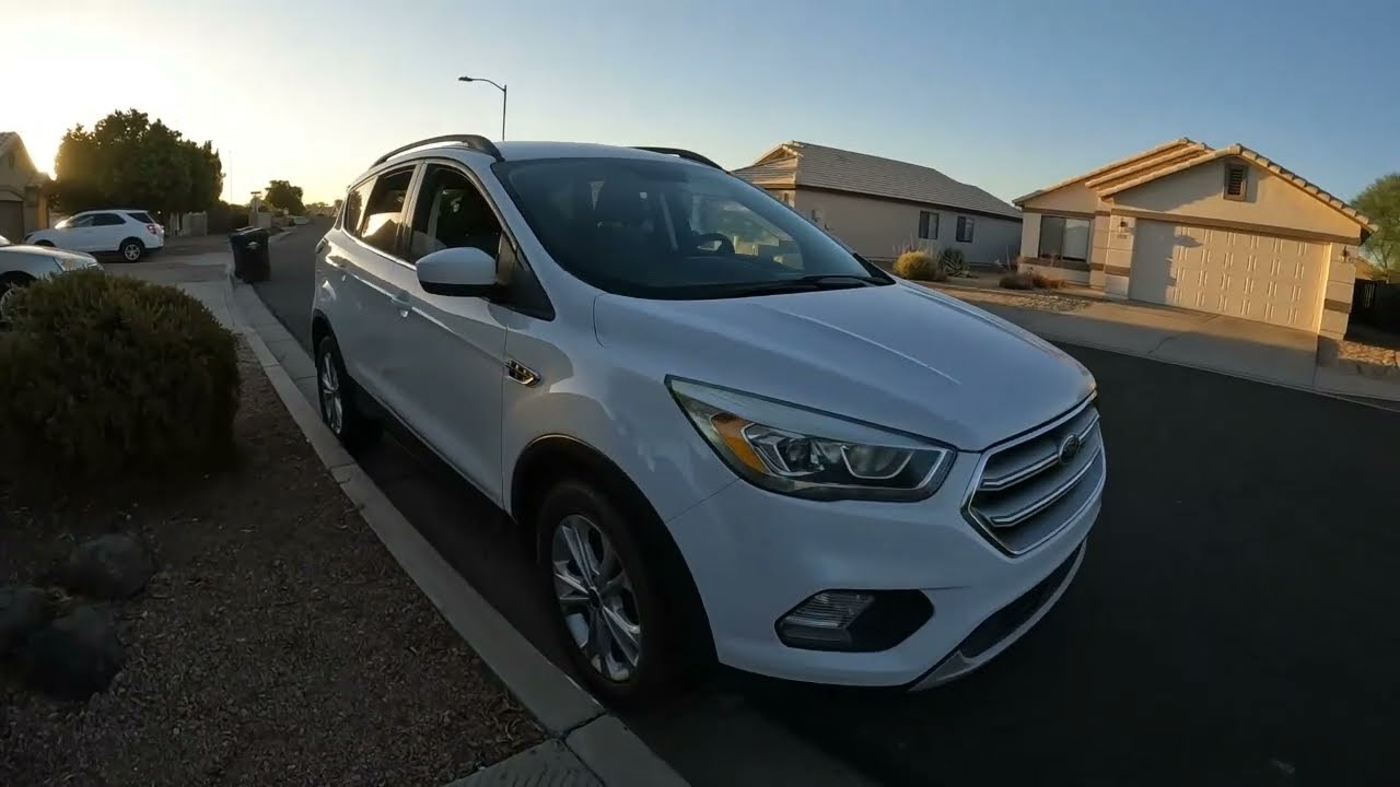 FORD Escape 2017 года, установка нового стартера, сделано с помощью Clipchamp
