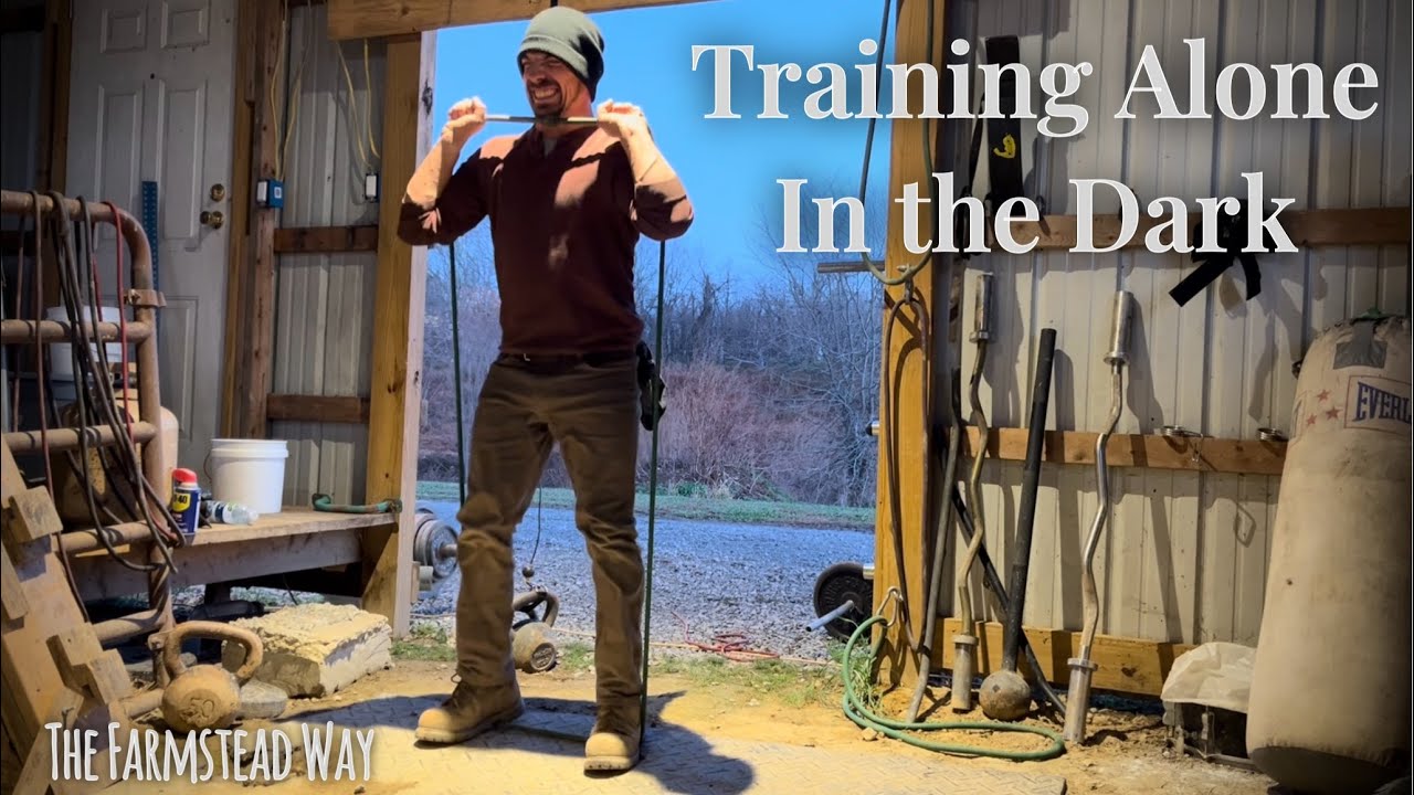 Training Alone in the Dark | Resistance Bands Workout