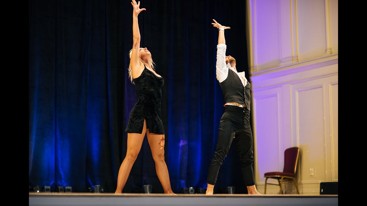 Antonio & Jasmina Berardi (Italy) Salsa Performance