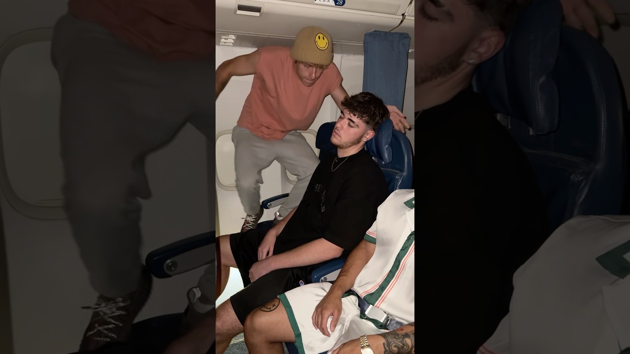 I just needed to pee 😭 #reels #explore #explorepage #omg #crazy #dumb #airplane #bruh