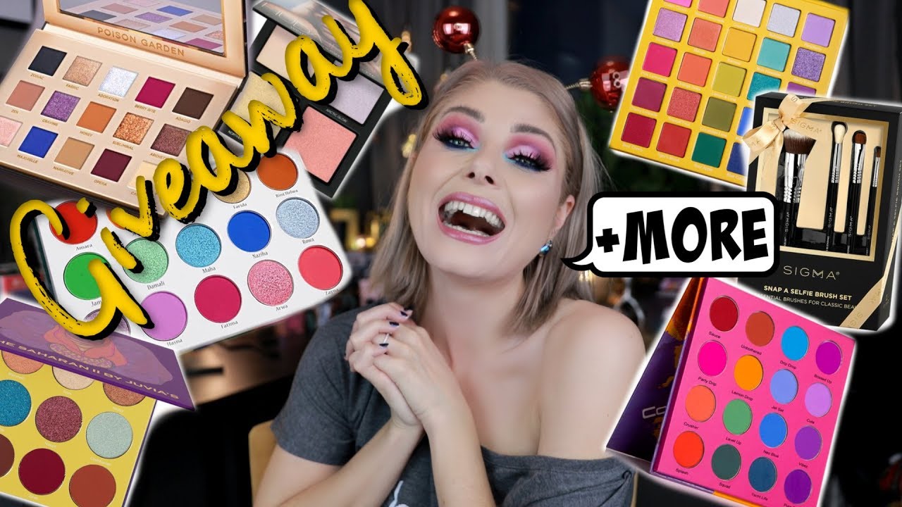 Holiday 2018 Giveaway | CLOSED