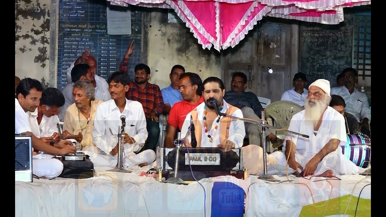 Bakharla Navratri 2017 - Mens Raas Garba