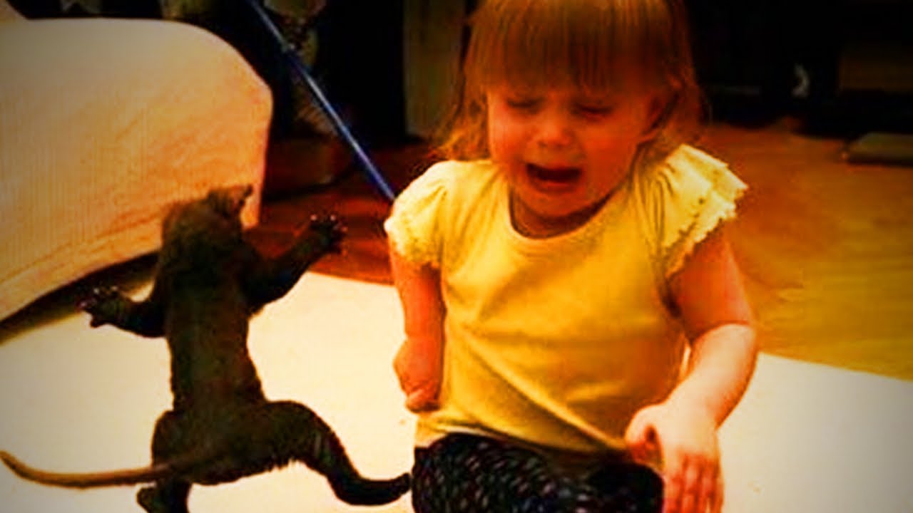 Funny Scared Children 😂 Epic Pranks On Kids (Part 1) [Epic Life]