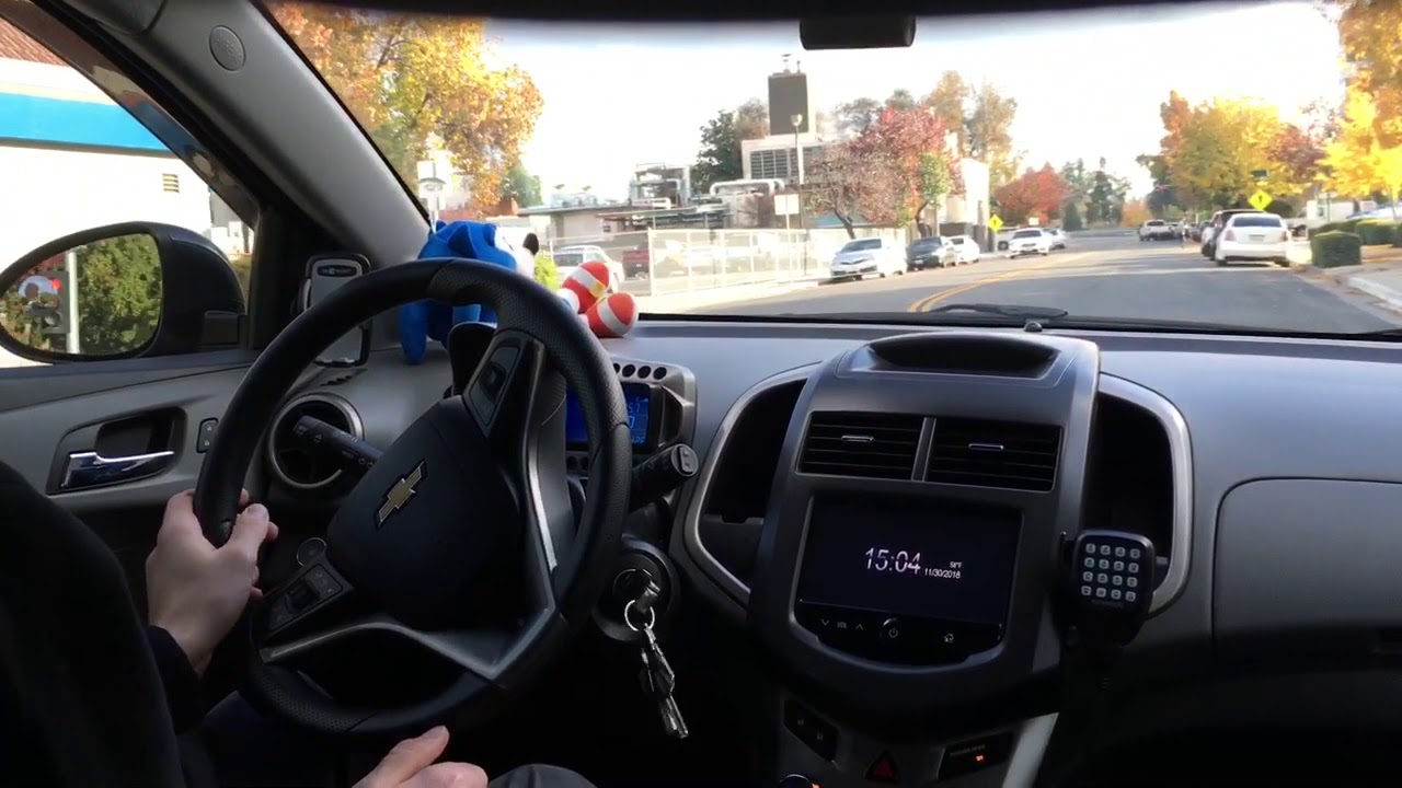 Chevrolet Sonic 1.8 - City Test Drive