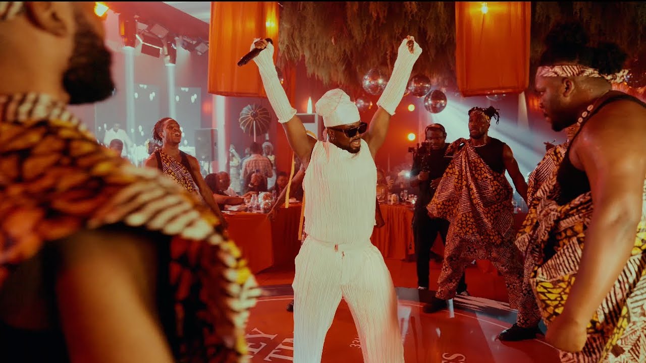 Heirs Energies 5th Year Anniversary Lagos Beriola and the Becas performance 