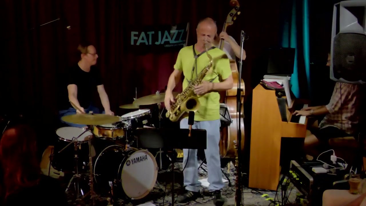 Gabriel Coburgers Pocket Band - Seasons