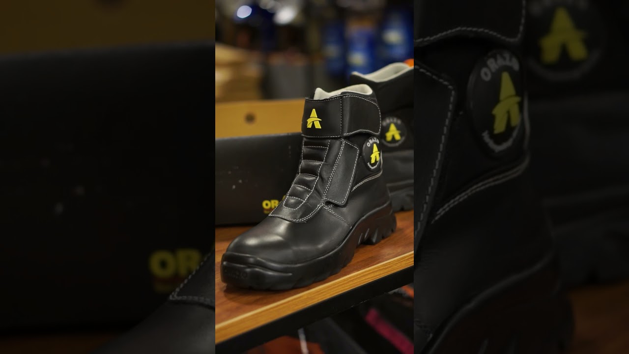 Here is the Orazo riding boots ! It is made up of PU sole of the highest grade
