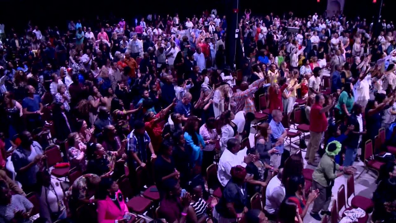 Apostle David E. Taylor - Sunday Service!