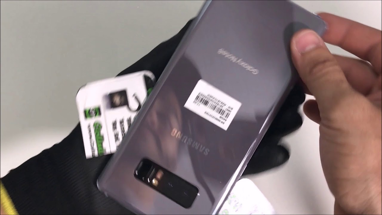 Como remover la tapa trasera de Samsung Galaxy Note 8