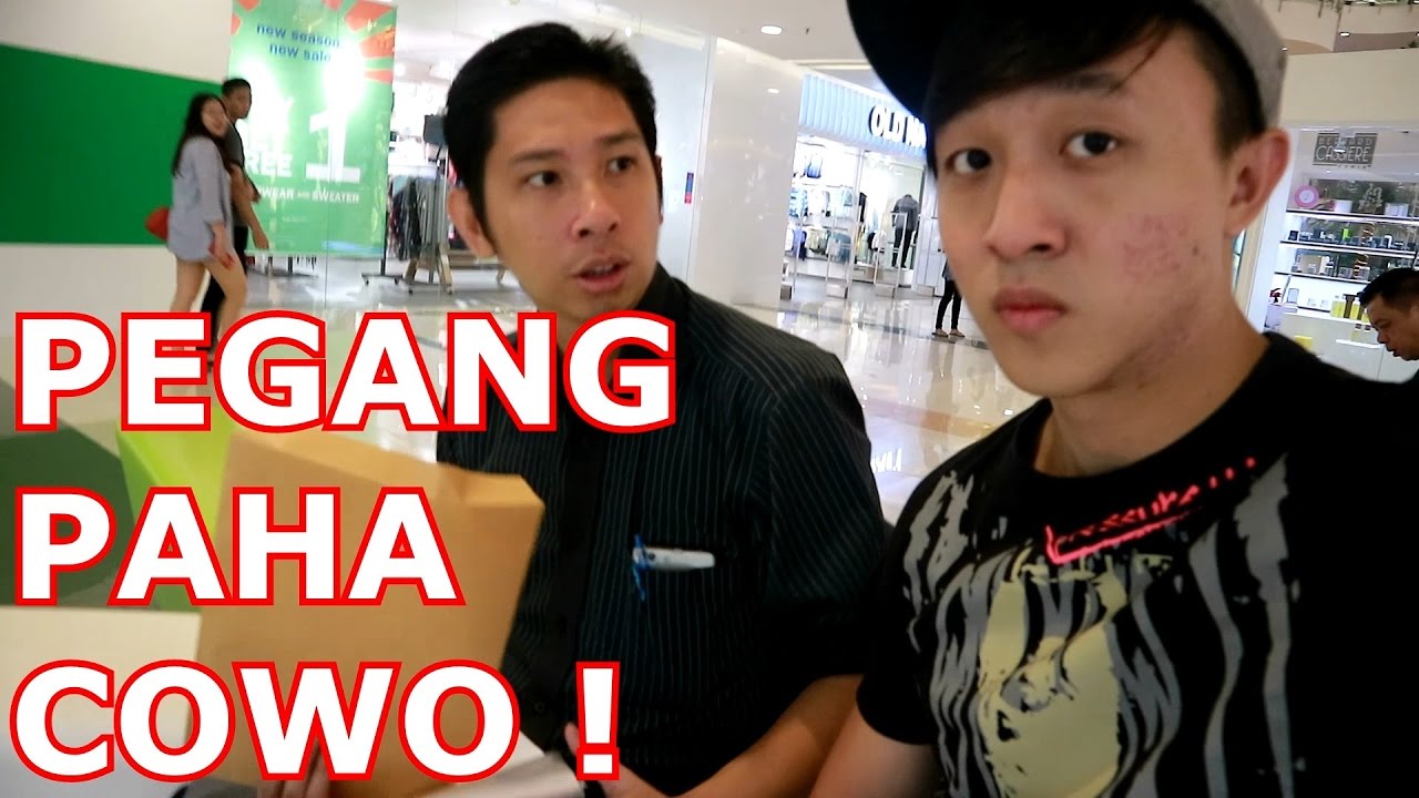 NYENTUH PAHA COWO PRANK ! - Prank Indonesia - Brandon Kent
