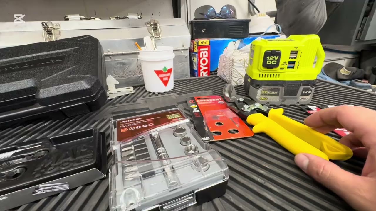 Mac bit ratchet set, along with a few other items I've picked up this week. ￼