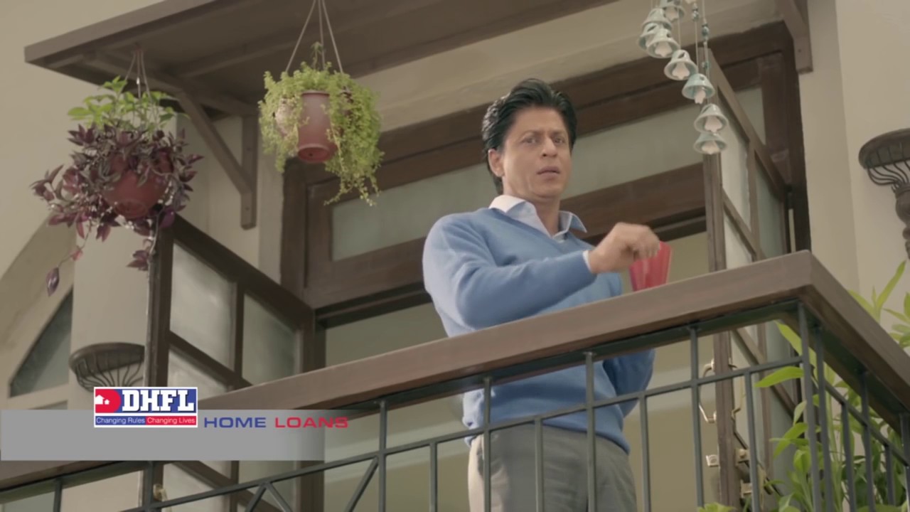 Akshay Bhagat in DHFL TVC with SRK