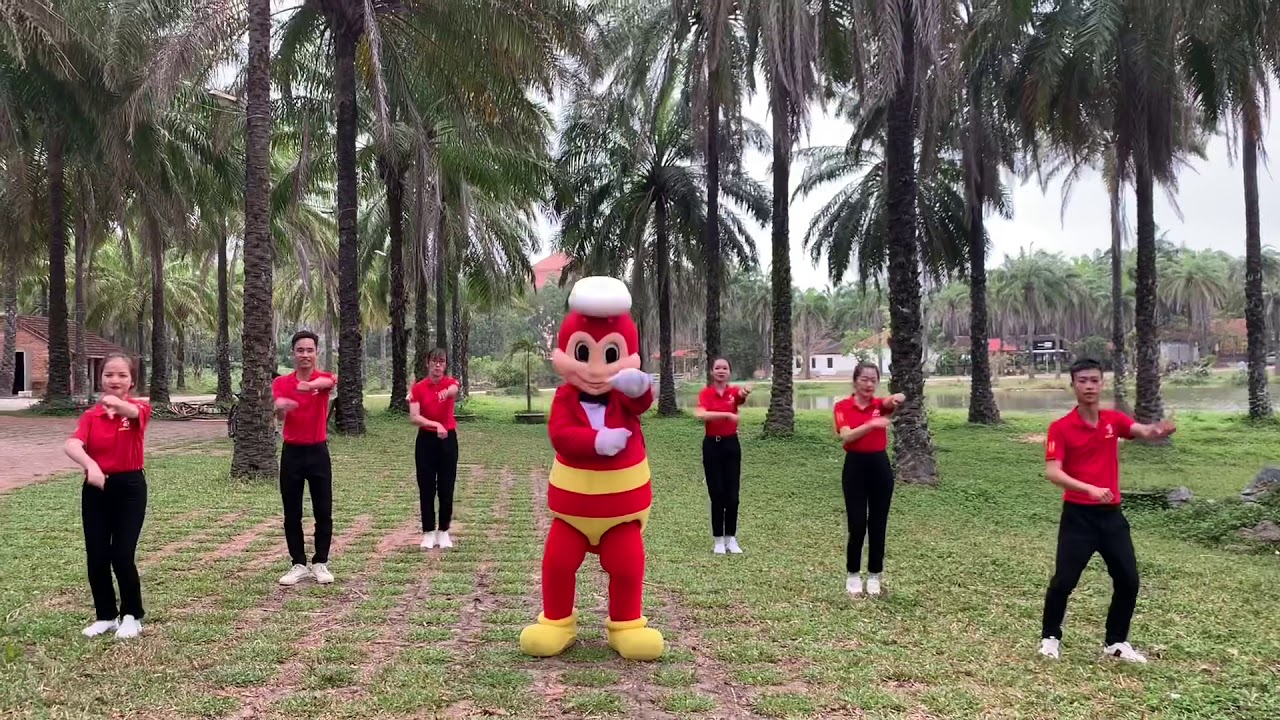 Jollibee song ( Jollibee coopmart Quảng Trị )