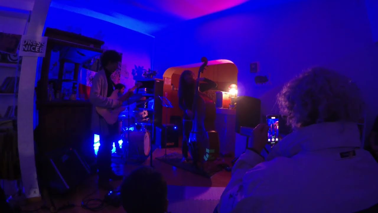 Dressnicer - Live @ Antillas 21-10-2025 Primer Set