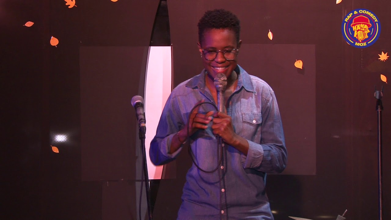 Maira Santos - Performance na 1a edição do Rap and Comedy Moz