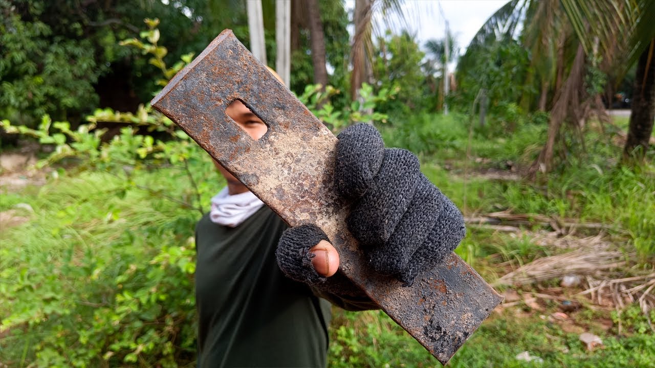 MAKING A SPACIAL BUTCHER CLEAVER HEAVY DUTY FROM SCRAP METAL