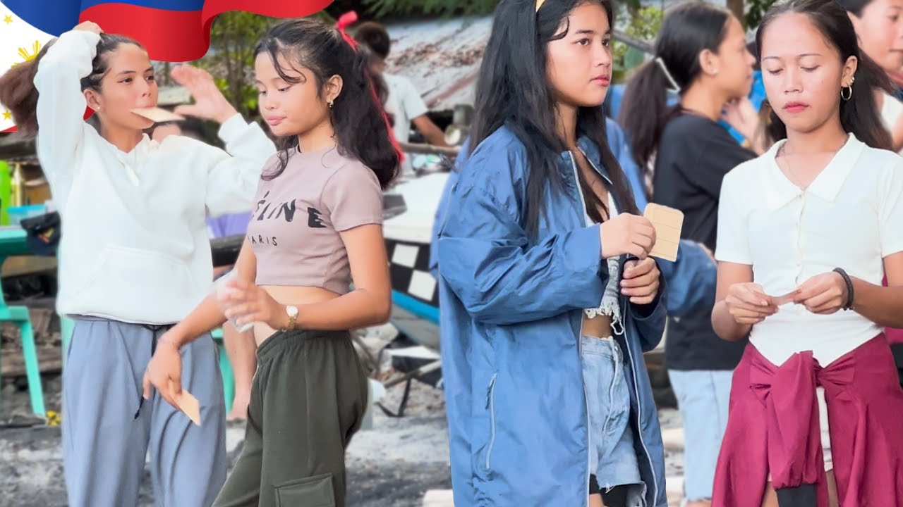 It’s Not Unusual When Retired Expats Hold Hands With These Young Girls!