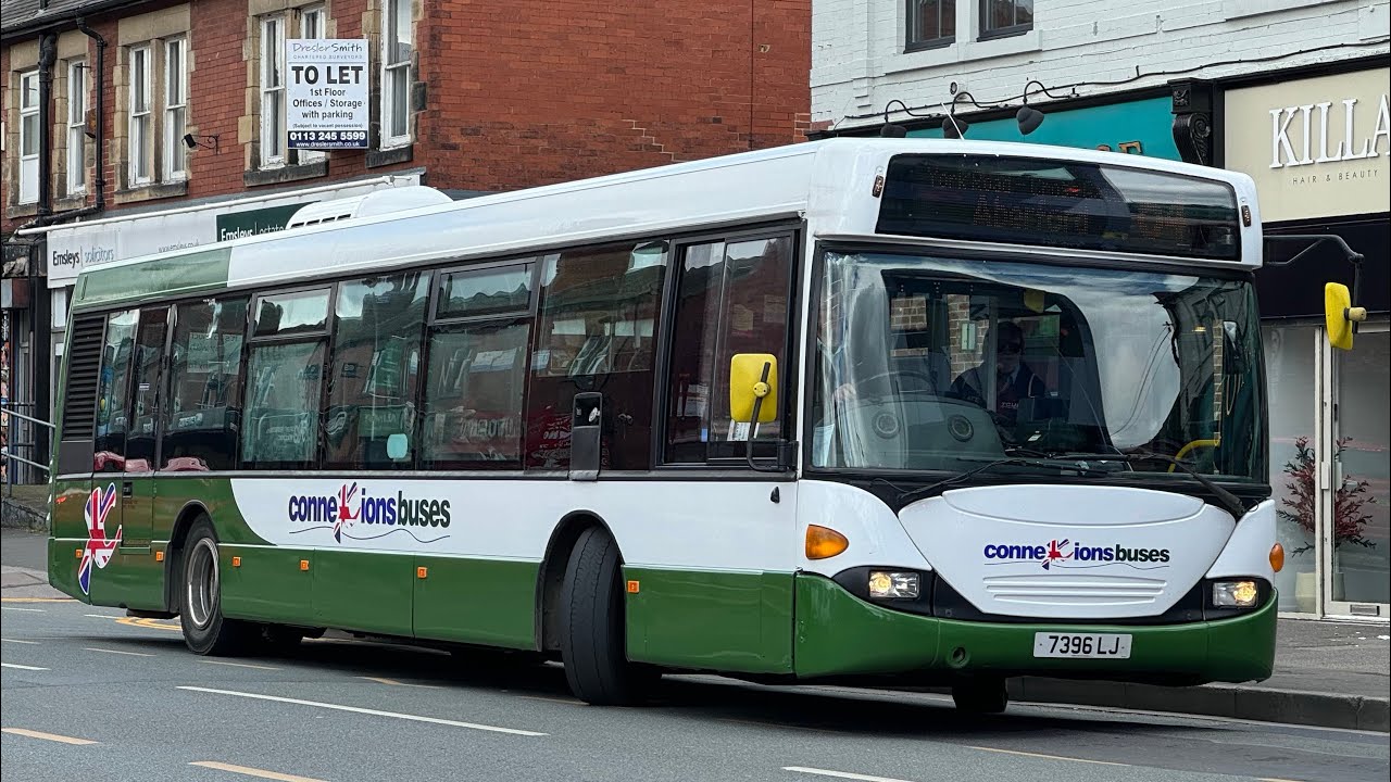 Route 64 | Connexions Buses Scania N94UB Omnicity 7396 LJ