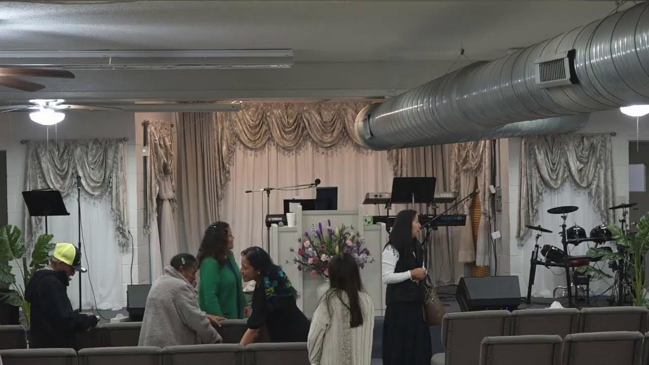 Servicio de Oración congregacional , inicia con adoracion y alabanzas. 2/18/25