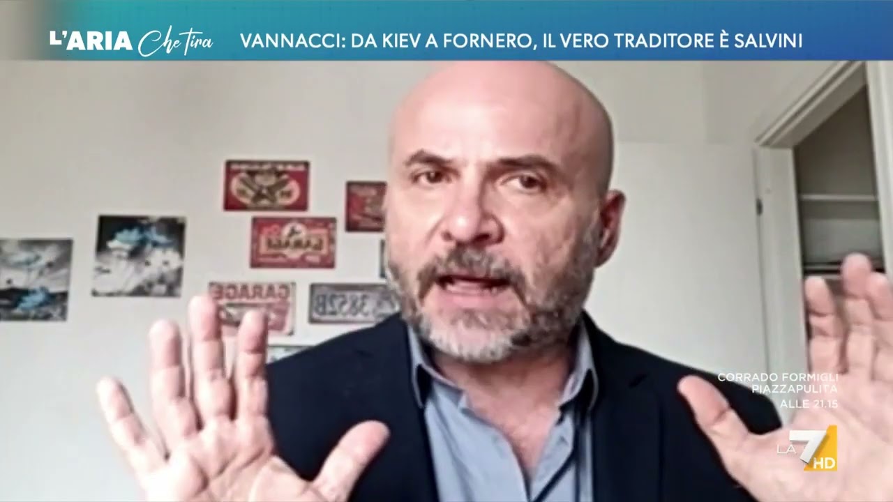 Vannacci, Fabio Dragoni vs David Parenzo: 