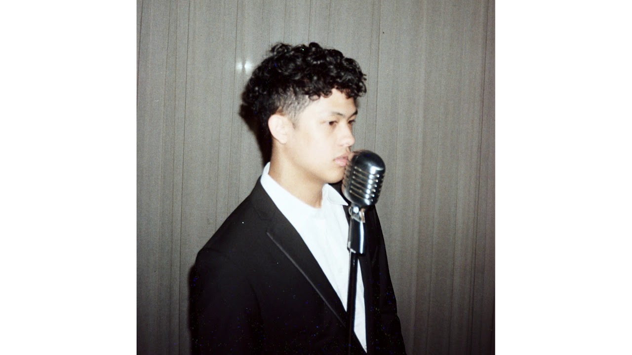Benj Pangilinan - Mistletoe (Justin Bieber Cover)