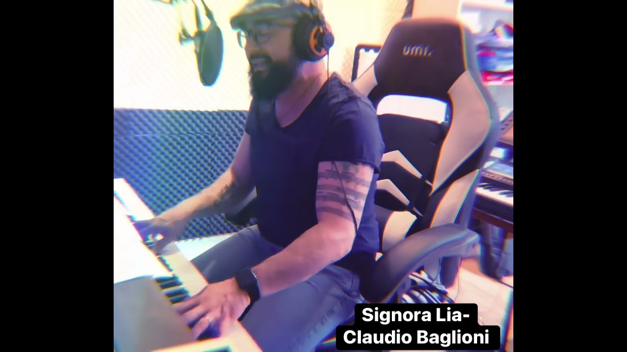 Signora Lia - Claudio Baglioni Performed by Rocky Verardo