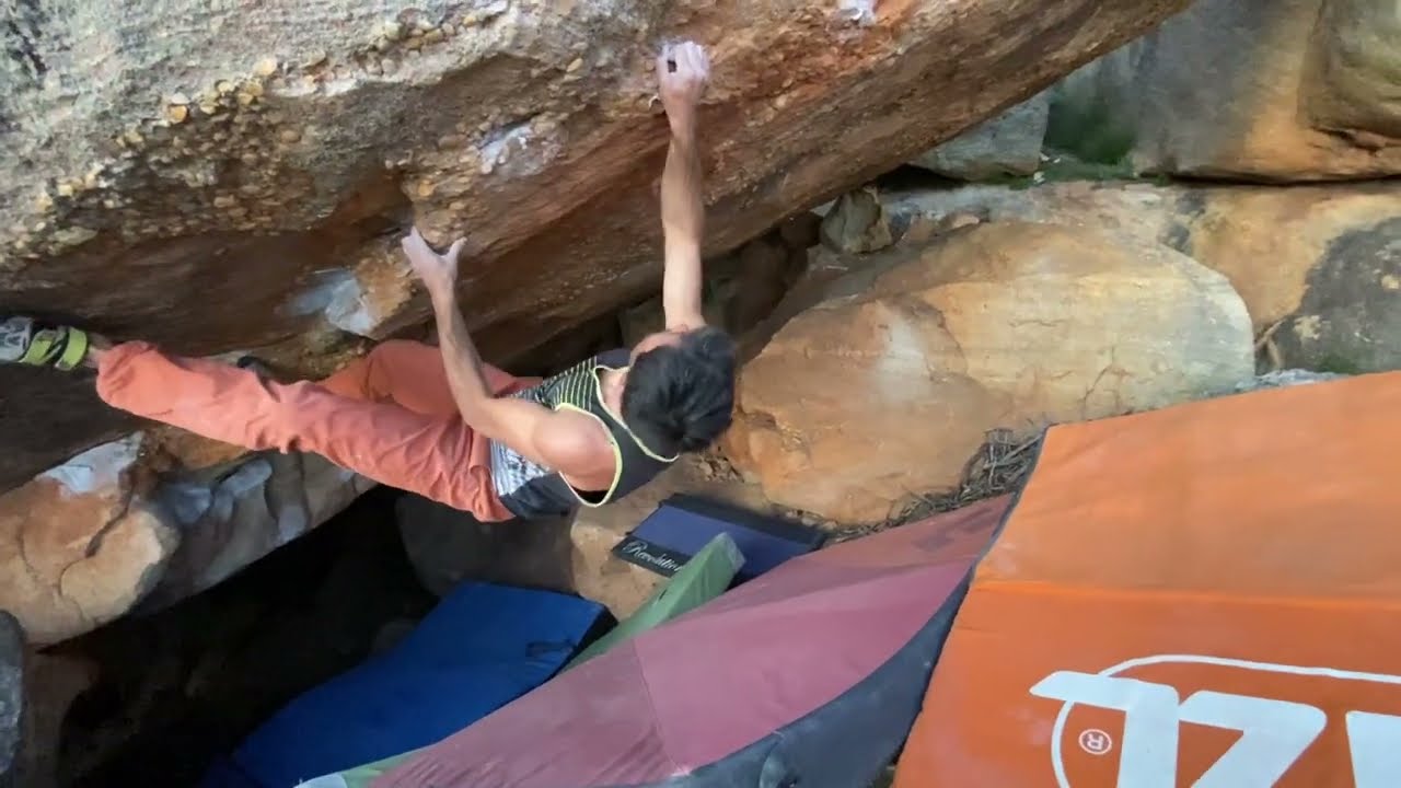 Koevoet, 7B+, Flash Ascent. Roadkill Cafe, Rocklands, South Africa 
