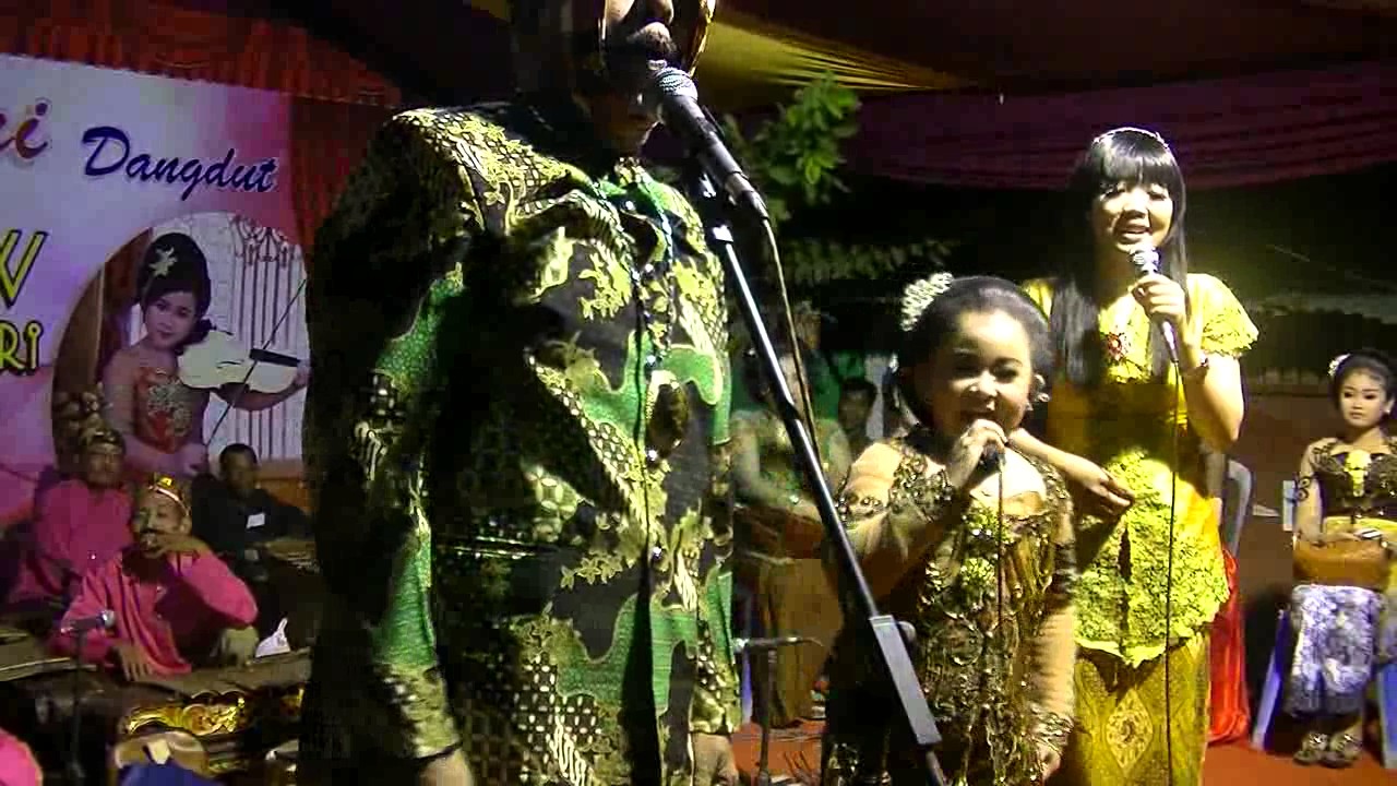 Dimas Niken Salindri.. (Reupload video selamat ulang tahun)