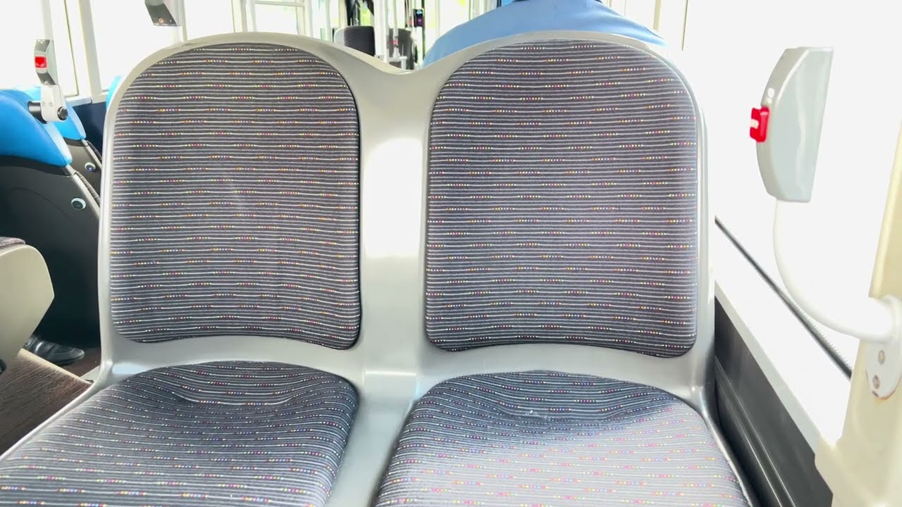 Alexander Dennis Enviro 400 (SN61 BCX)