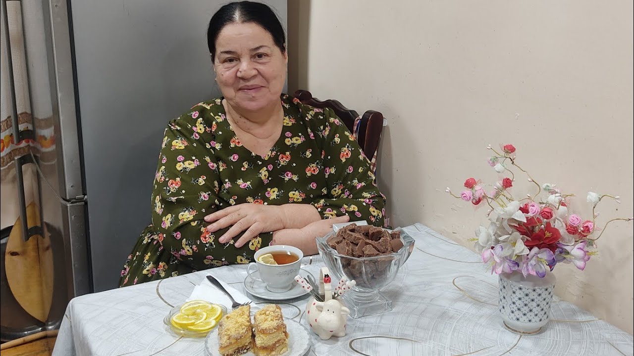 Xatirənin Metbexi в прямом эфире! Şokoladlı Bişmə Qəndin Hazırlanması 