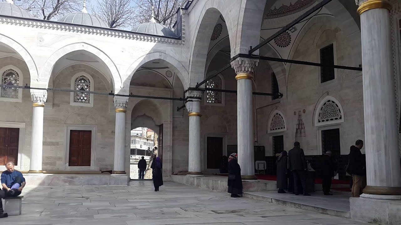 Ahmet Uzunoğlu-Uşşak Ezan- Üsküdar Valide Sultan Camii
