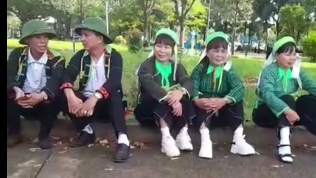 H&aacute;t sli chợ t&igrave;nh Cư Jut - Dak N&ocirc;ng 15/8 | h&aacute;t sli lạng sơn