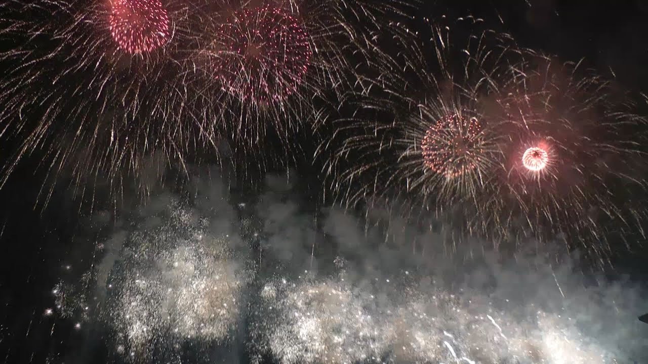 Philippines New Year Countdown 2017 - 2018 Dragon Fireworks