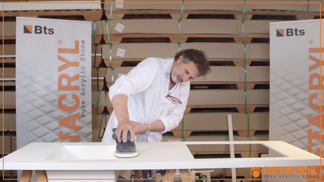 BETACRYL&reg; Solid Surface: Come levigare una lastra [Video 9]