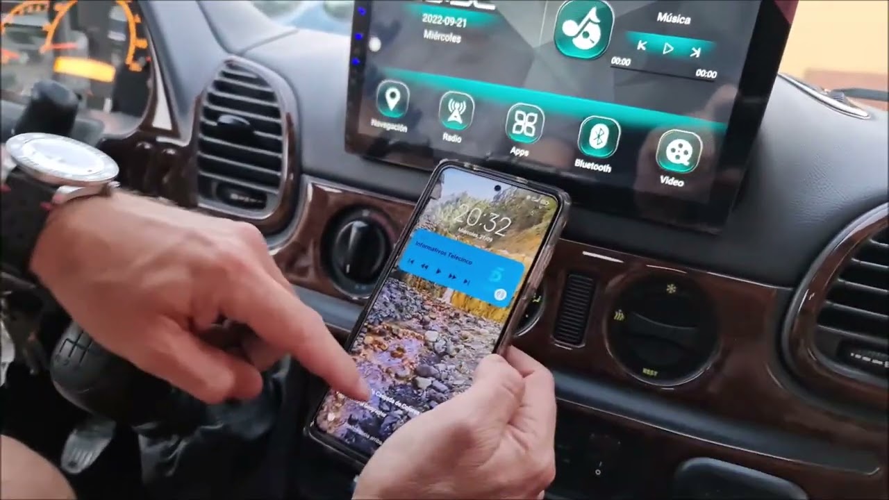 Instalación radio navegador Android Mercedes Sprinter 2004