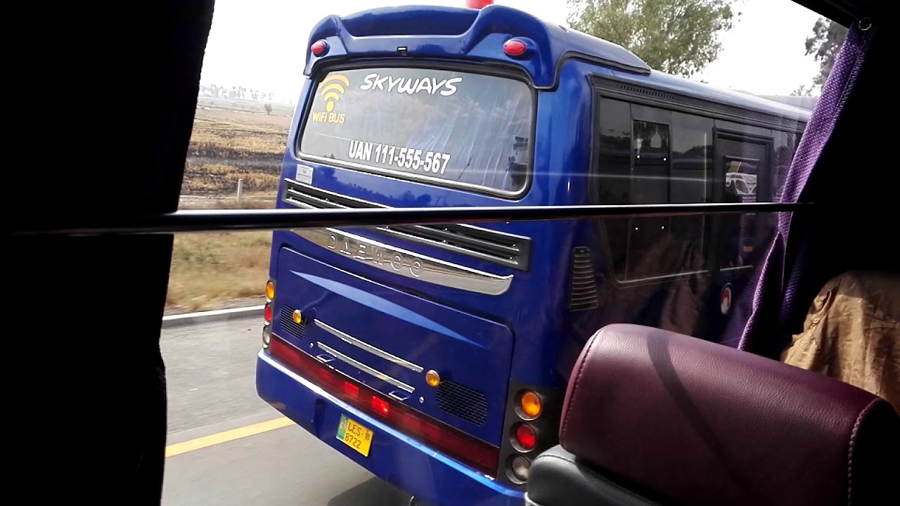 DAEWOO BUS RACE MOTORWAY PAKISTAN