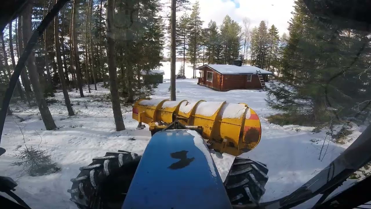 Kapean mökkitien auraus, NH 155 ja Vuomet