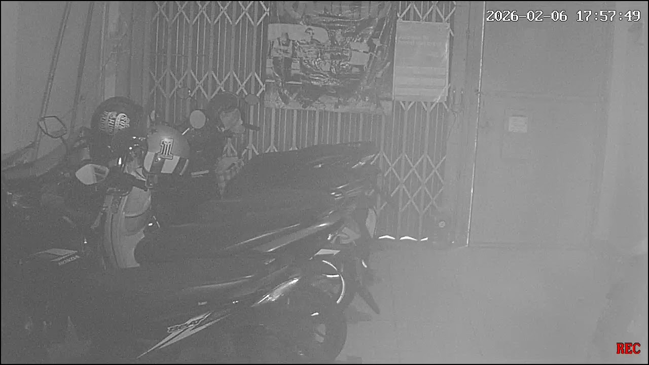 C 6226 Apaan Tuh 