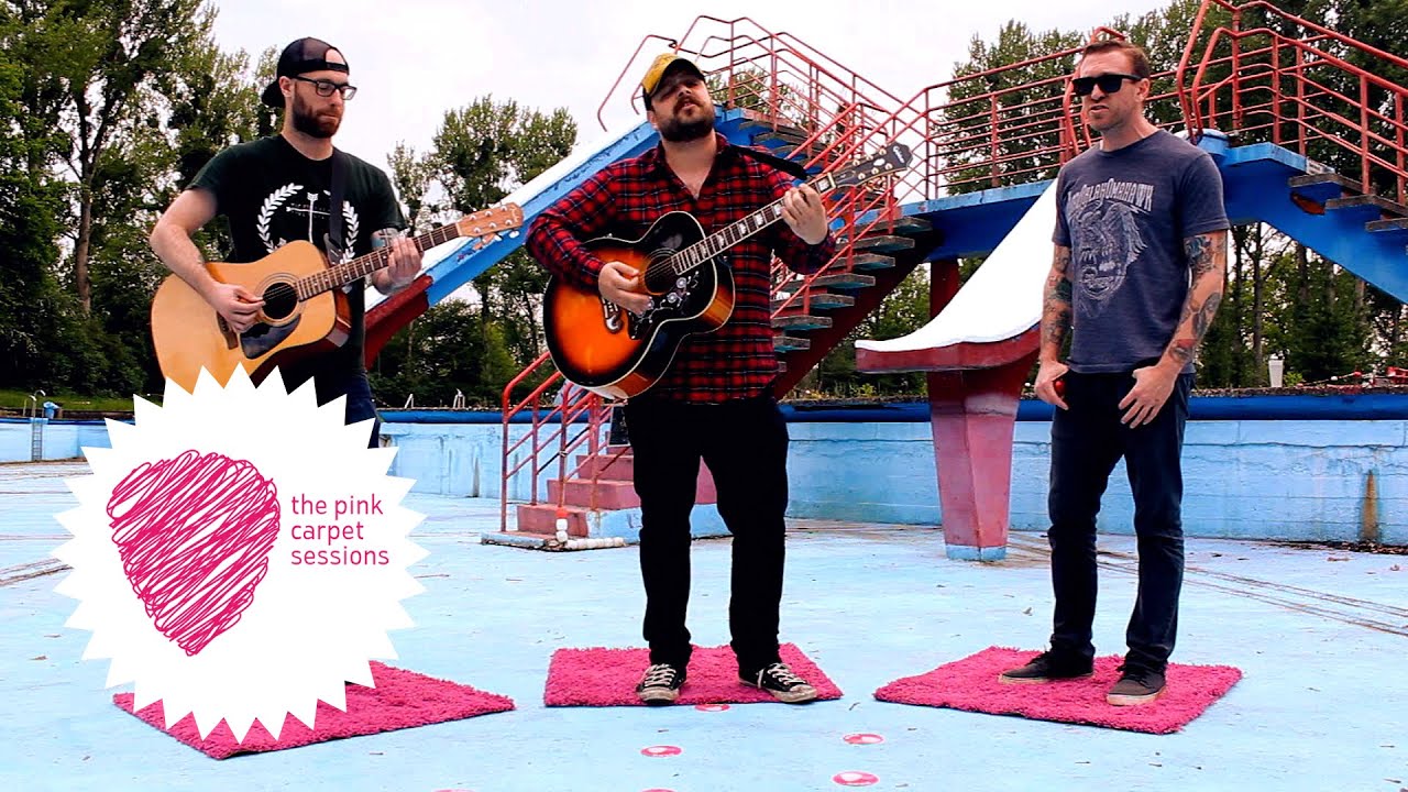 Red City Radio - Joy Comes With The Morning (the pink carpet sessions)