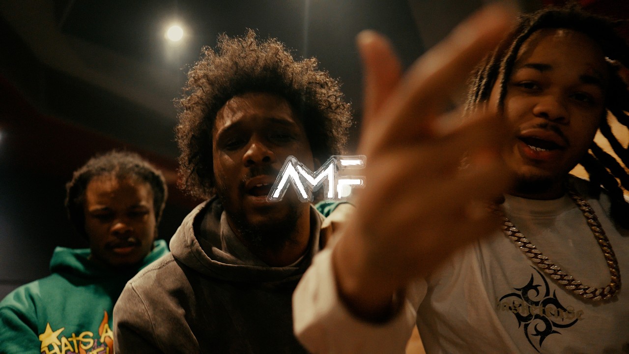 Bloodhound Q50 x Yaeongo x 264 Ace - Young CBFW (Official Music Video)