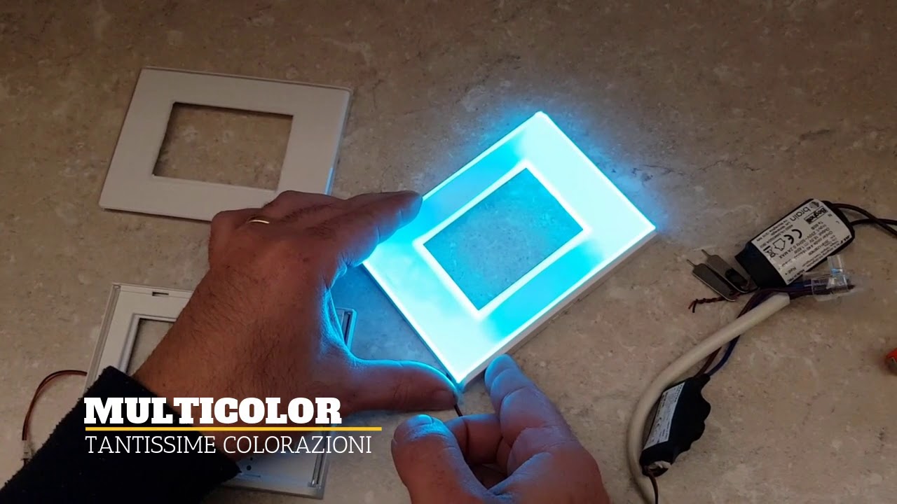 PLACCHE LUMINOSE SEGNALAZIONE OTTICA AUDIOLESI